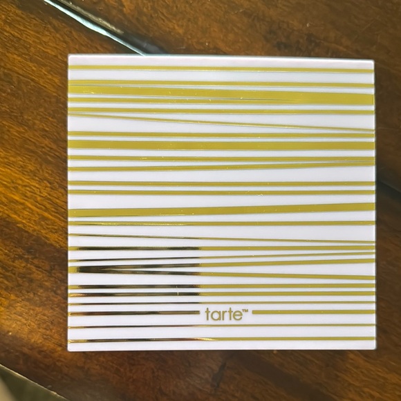 Tartelette Vanity Eyeshadow Palette - Neutral Earthy Tones and Shimmer Finishes - Picture 2 of 5